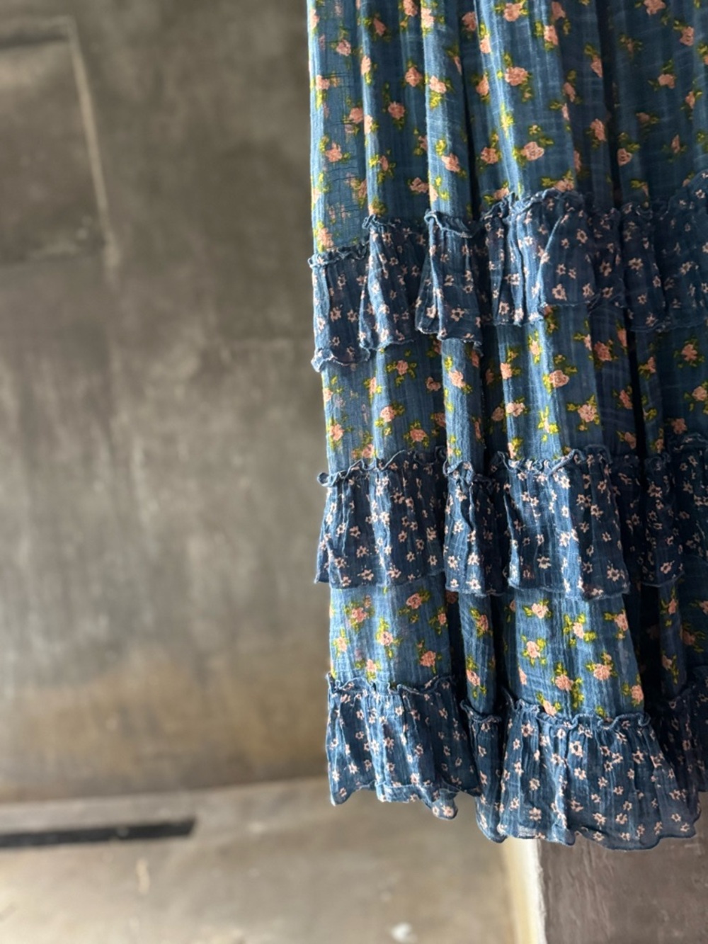 Free People Smocked Waist Floral Tiered Maxi Skirt NWOT - Picture 2 of 4
